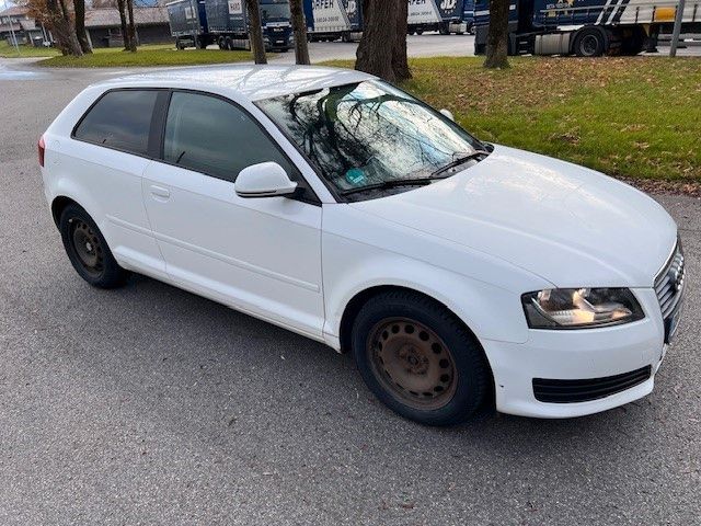 Audi A3 1.6 TDI Attraction