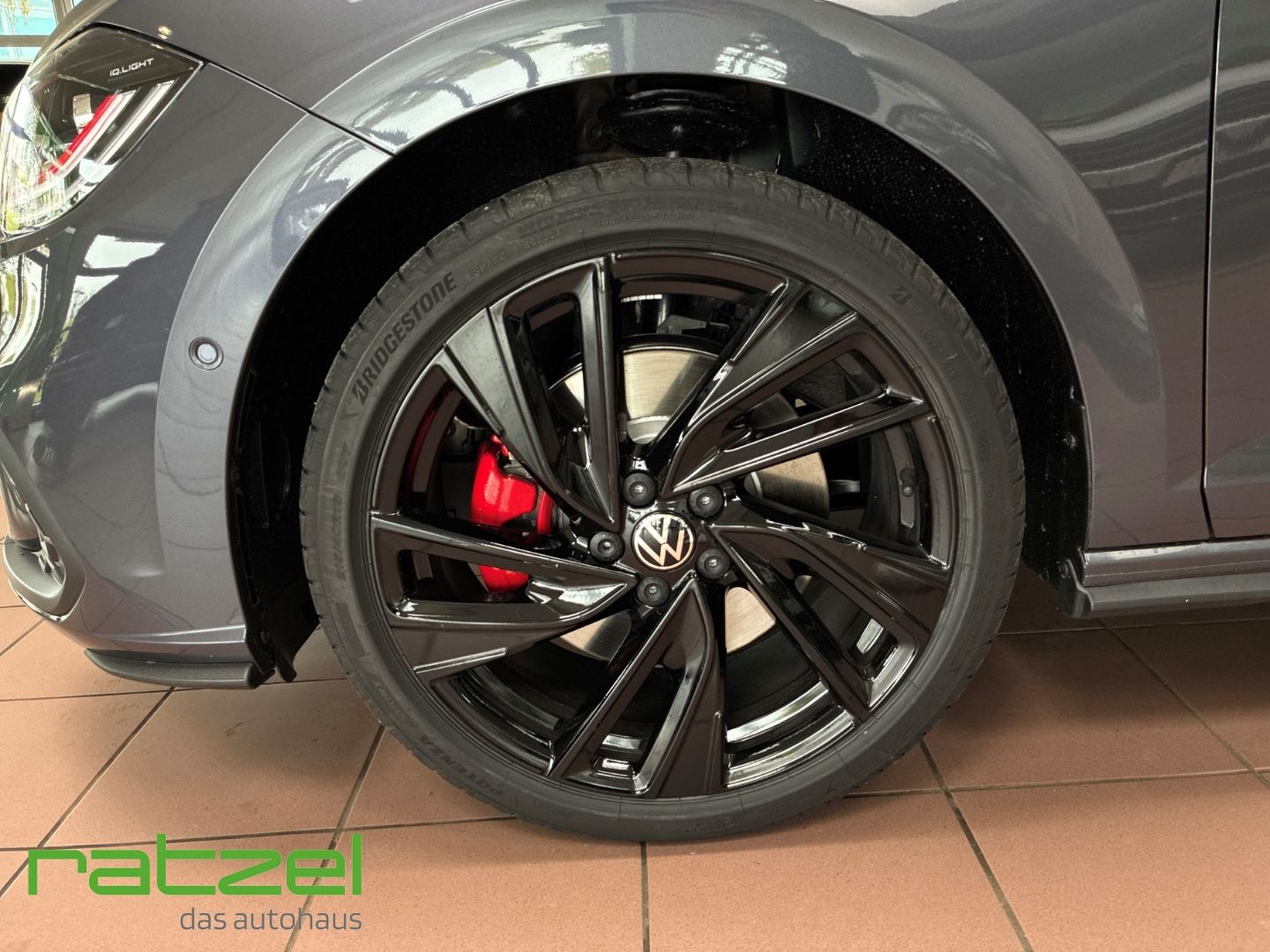 Fahrzeugabbildung Volkswagen Polo GTI 2.0 TSI DSG RearView Navi ACC IQ Drive