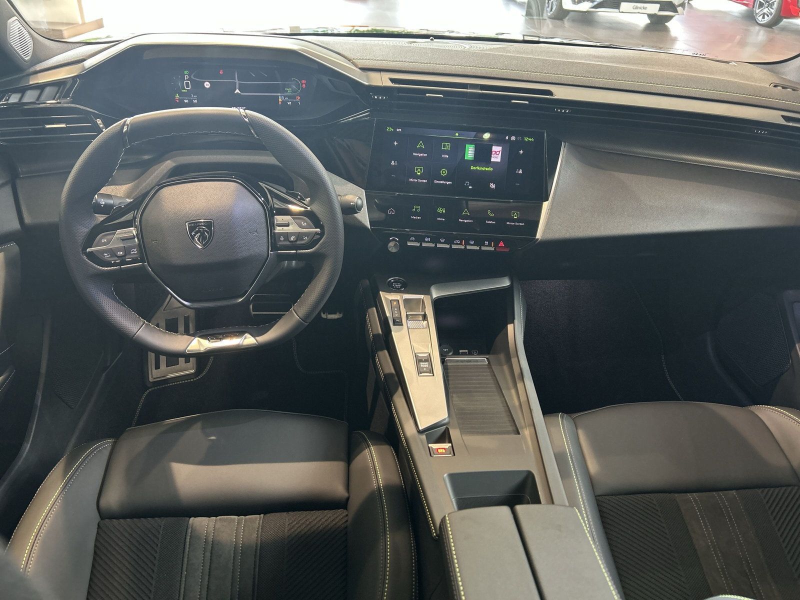 Peugeot 408 - Bild 13