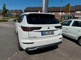 Mitsubishi Outlander 2.4 PHEV 4WD Top - Mitsubishi Outlander: Top
