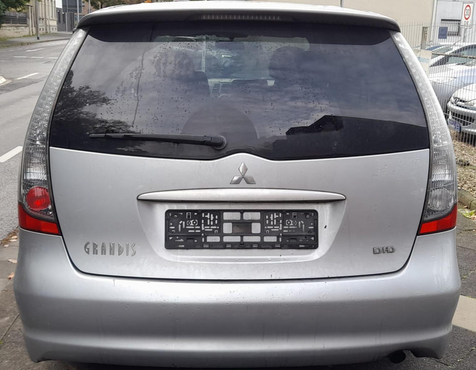 Mitsubishi Grandis 2006 — engine 1.968 cm³, 136 HP (100kW)