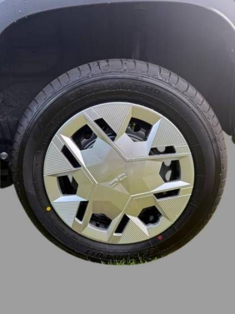 Fahrzeugabbildung Dacia Spring Essential ELECTRIC 45