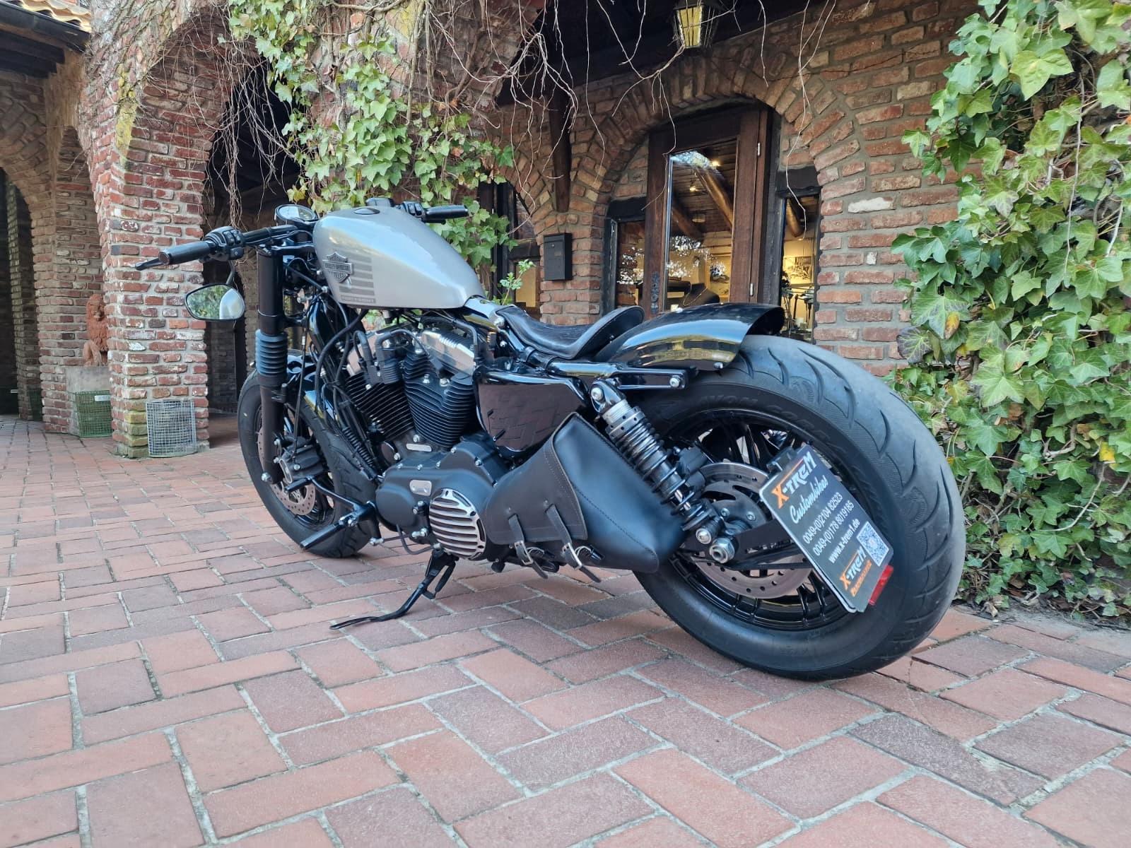 Harley-Davidson Forty Eight 48 Totalumbau, Breitreifen, Miller