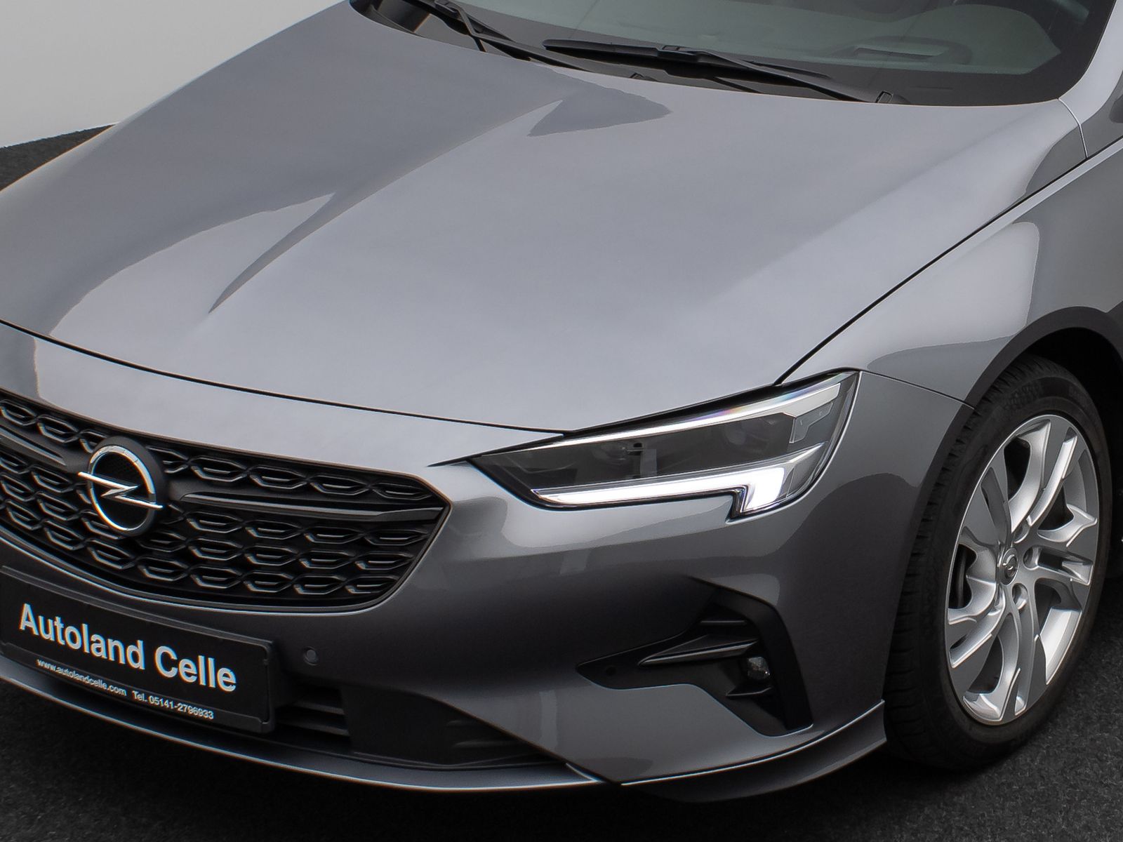 Fahrzeugabbildung Opel Insignia B Sports GSLine Plus 4x4 Kamera HUD AHK