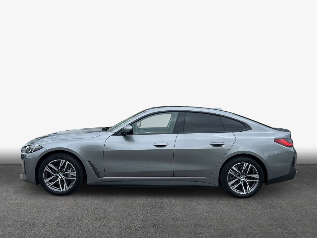 BMW i4 eDrive40 Gran Coupe AHK Glasdach H&K Lenkradh foto 5