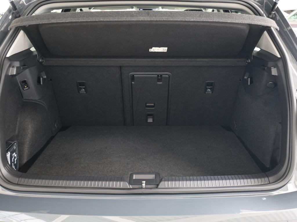 Volkswagen Golf VIII 2.0 TDI DSG ACTIVE AHK ACC LED NAVI BT, миниатюра 22
