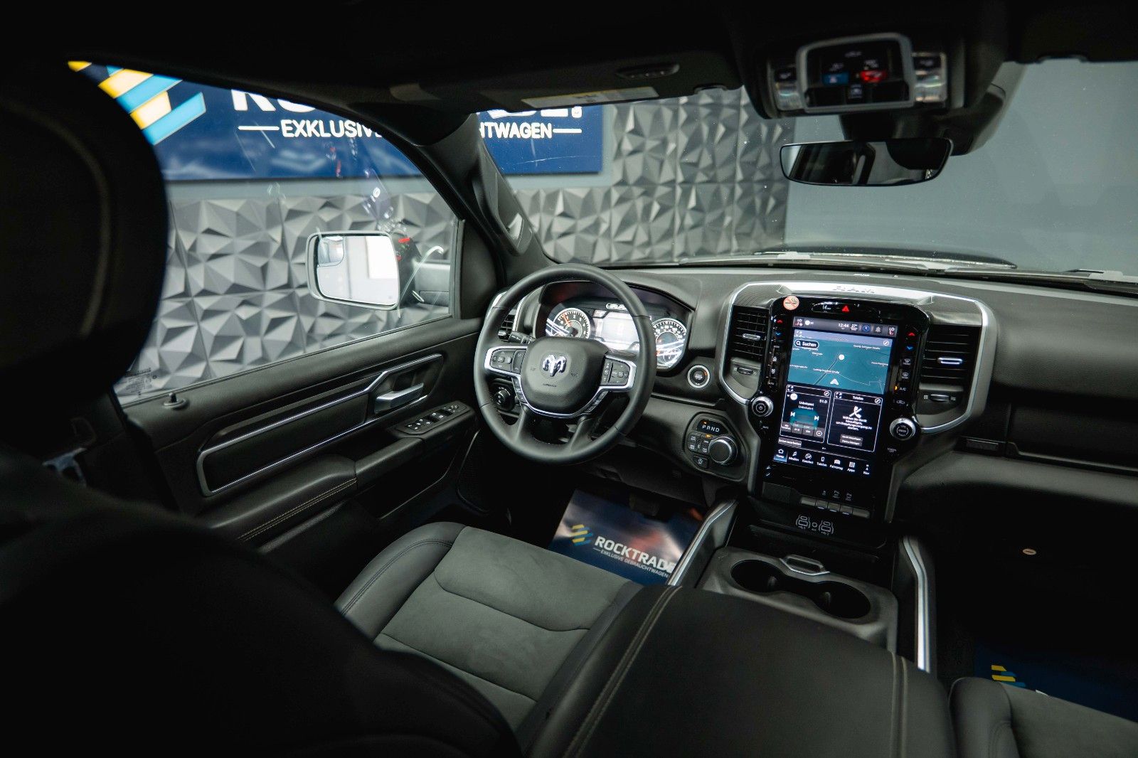 Fahrzeugabbildung Dodge RAM 3.0 MY 25 TWIN TURBO BLACK EDITION *LED*ACC*