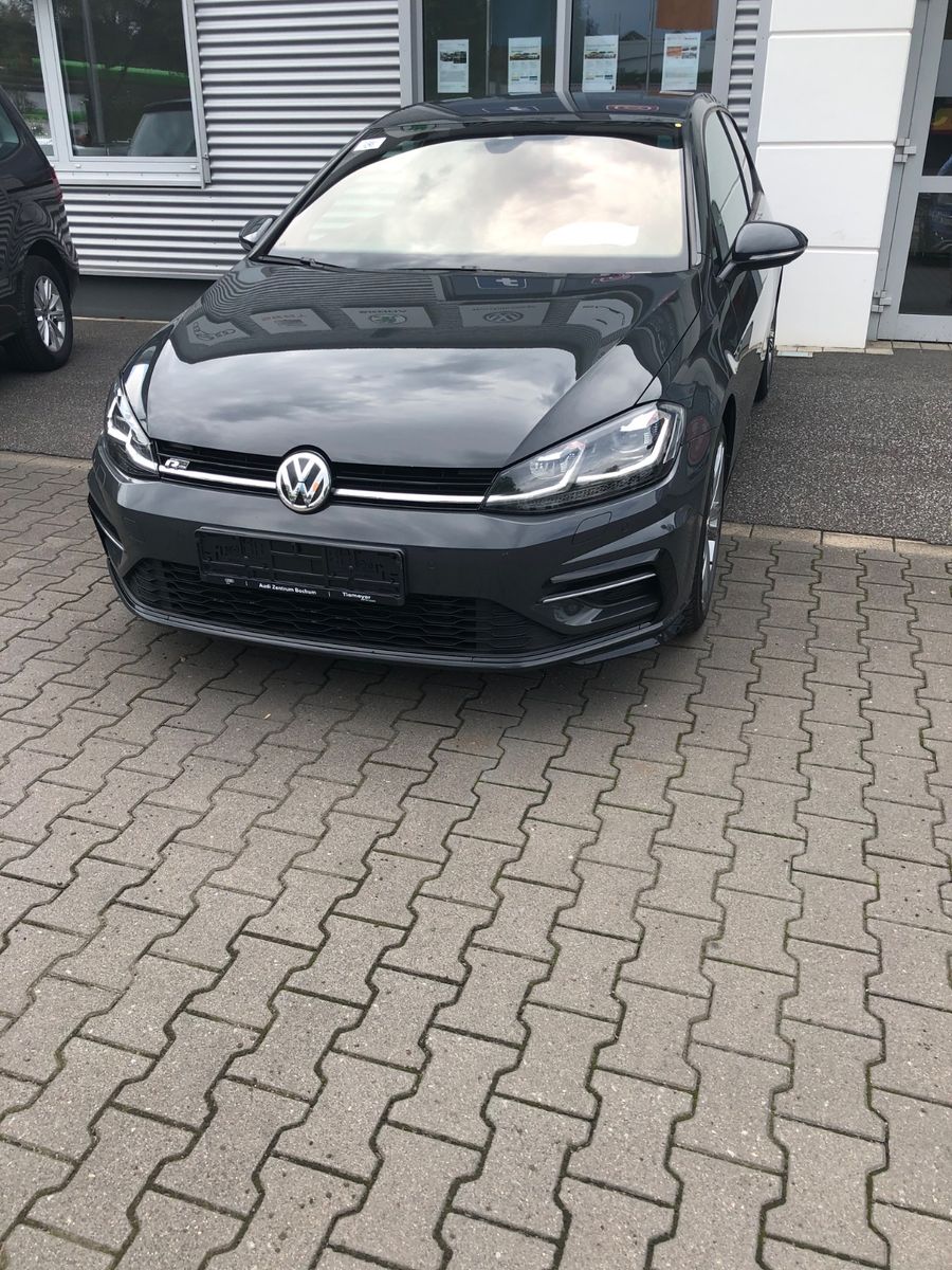 VW Golf