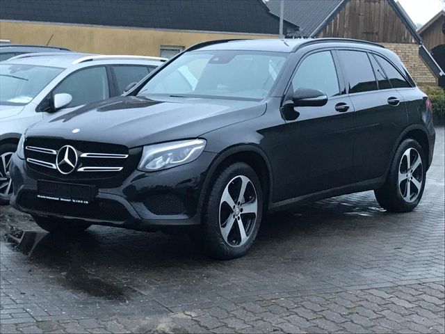 Mercedes-Benz GLC 250 d 4Matic*Leder*AHK*Airmatic*uvm