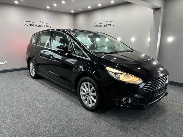 Ford S-Max Titanium Autom.NAVI*AHK*SPUR*KESSY