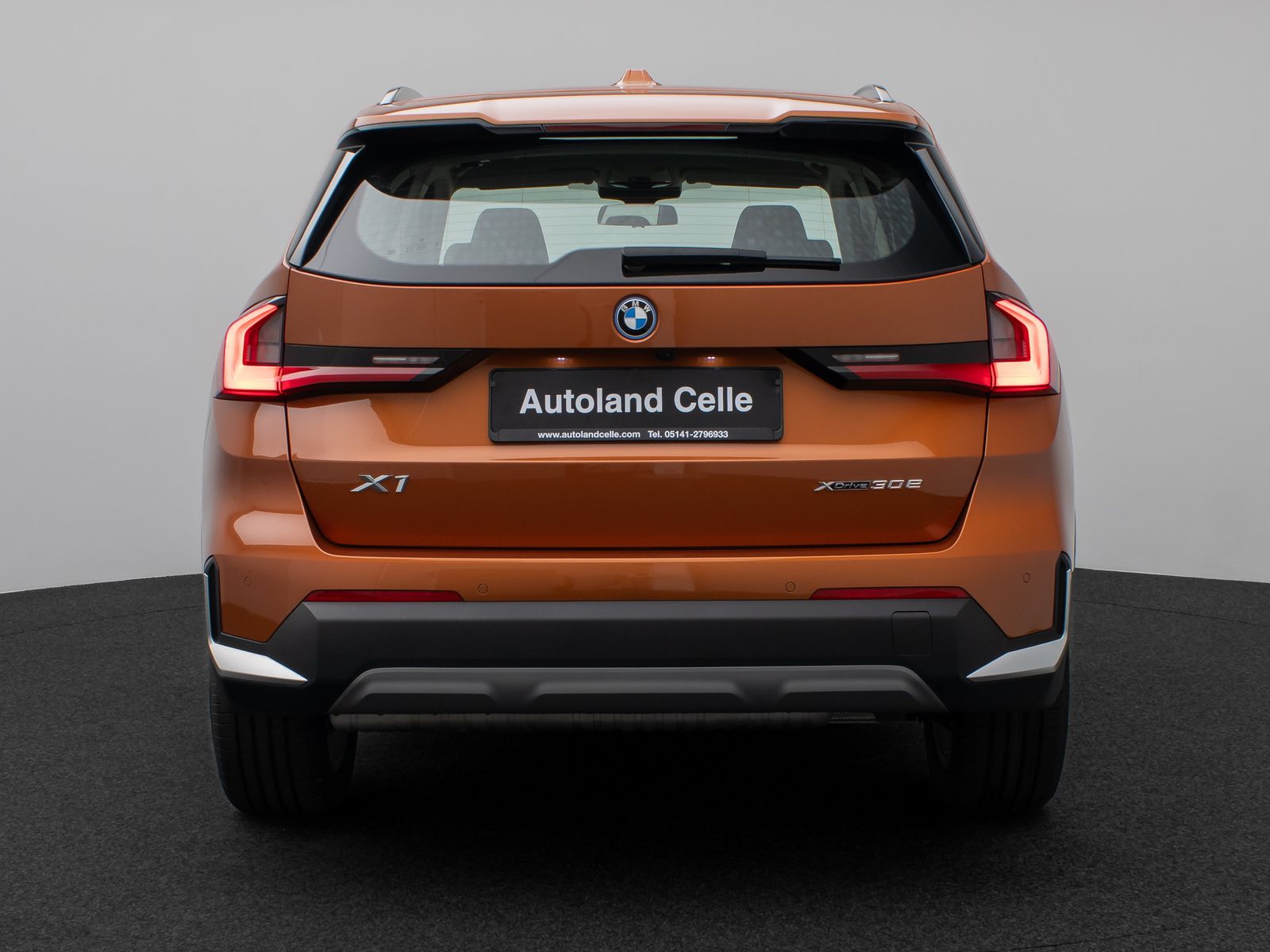 Fahrzeugabbildung BMW X1 xD30e ACC 360°HUD DAB Alarm H/K Sportsitz 18"