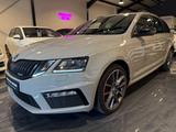 Skoda Octavia VRS/LED/Schalter/Kamera/Soundsystem/1.Hd - Skoda Octavia: Vrs