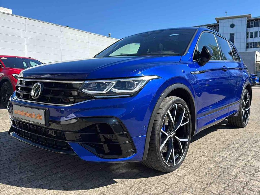 Volkswagen Tiguan R 4Motion AHK BLACK HuD PANO AKRAPOVIC 21 2021