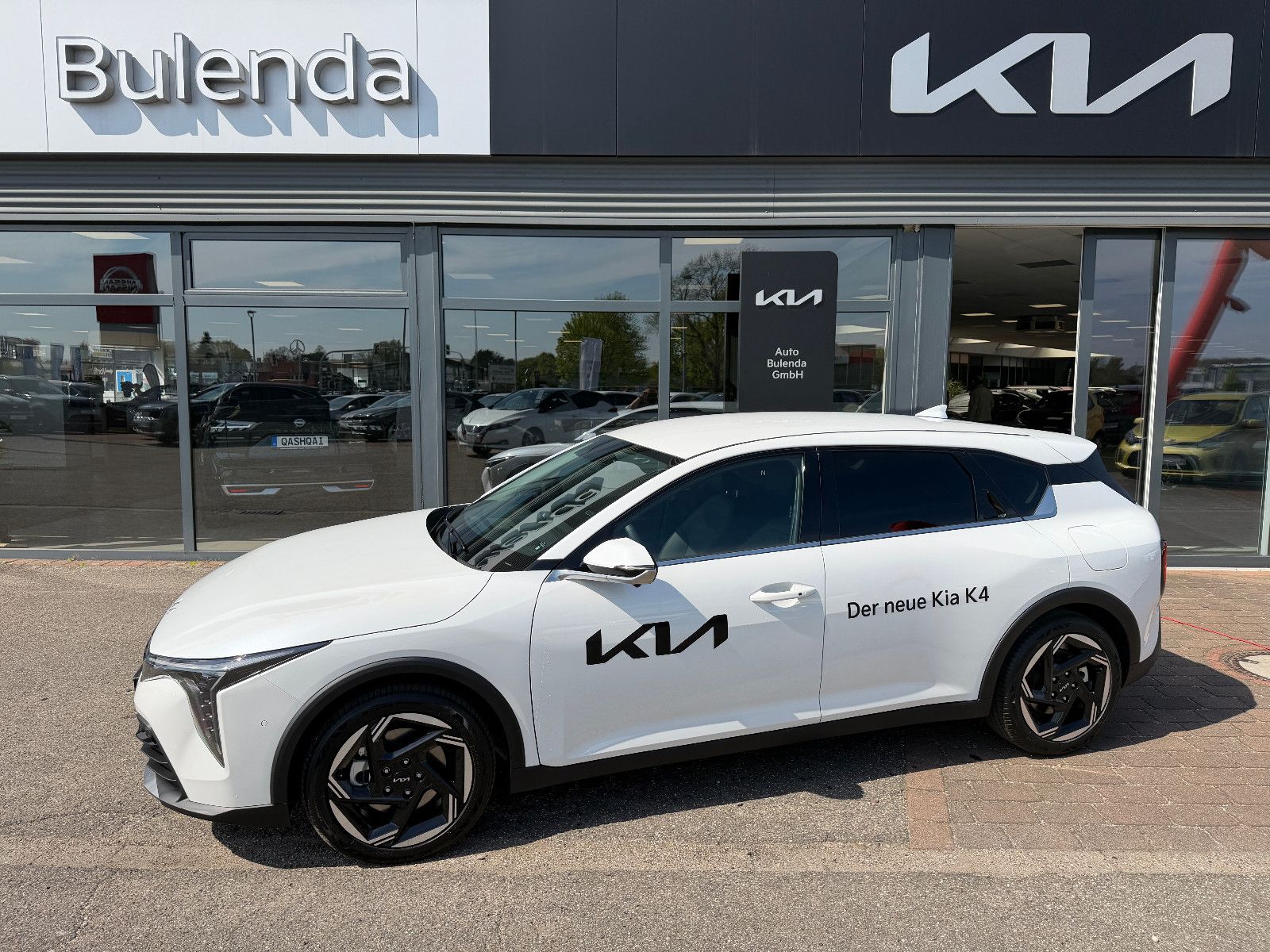 Kia K4 - Bild 1