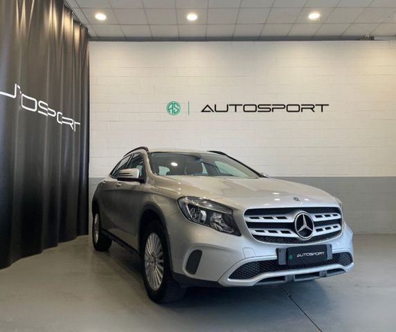 Mercedes-Benz GLA GLA 180 d Executive