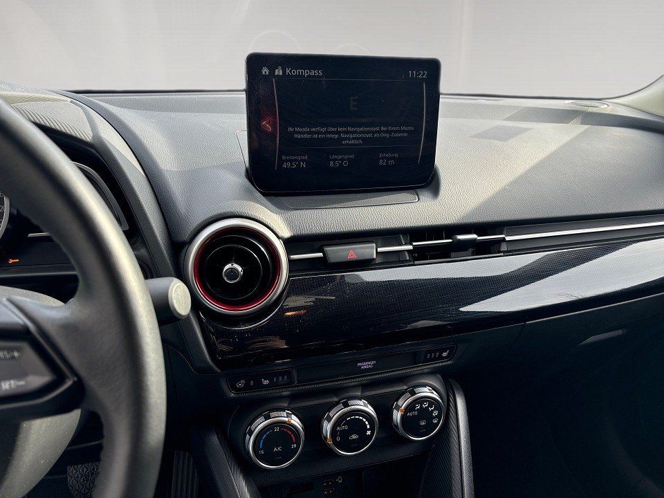 Fahrzeugabbildung Mazda 2 1.5i 90PS 6AG HOMURA TOU-P2