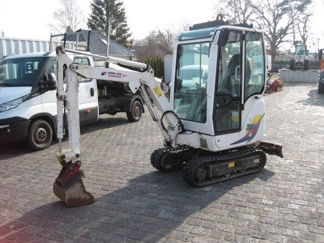 Yanmar SV 17 EX Minibagger, Knickmatik