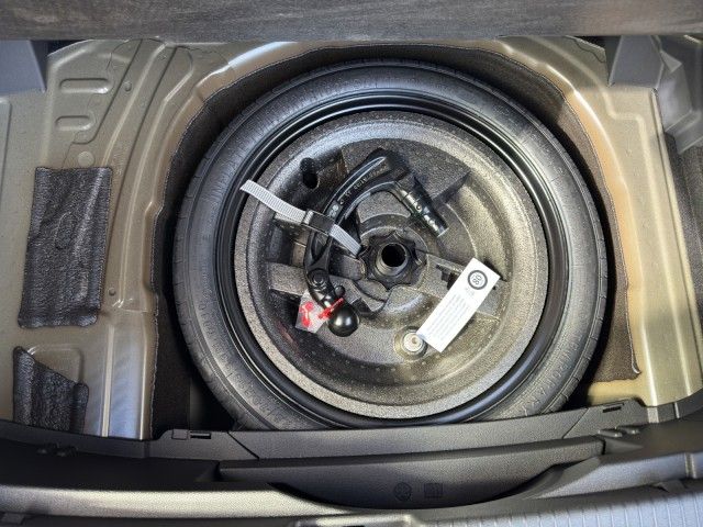 T-Cross Advanced 1.0 l TSI DSG LED+AHK+ACC+KAMER
