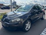 Volkswagen Golf VI 1.6 Trendline/Klima/SHZ/ 1.Hand - Volkswagen Golf aus 2009: 1.6