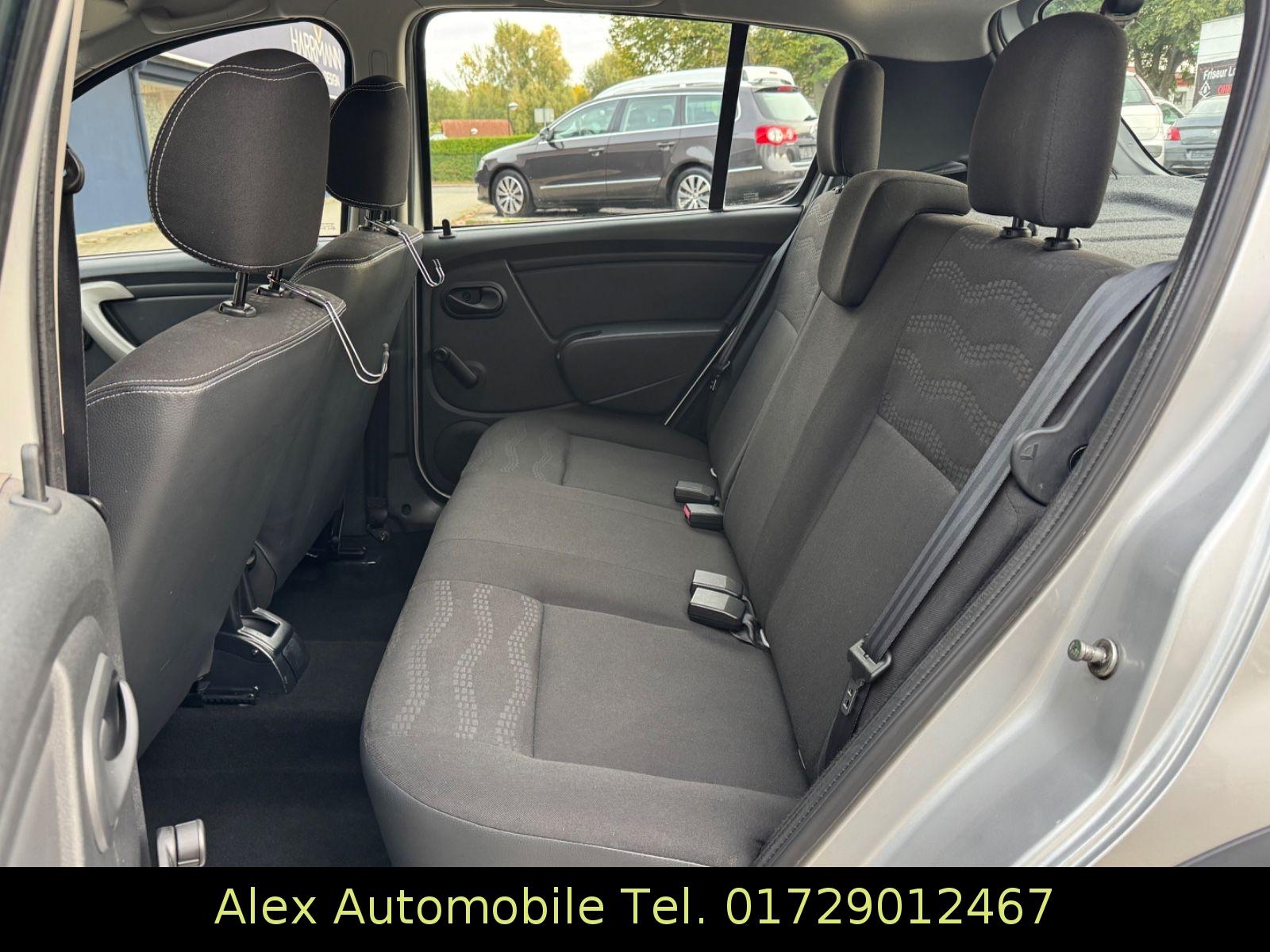 Dacia Sandero 2011 — photo 10