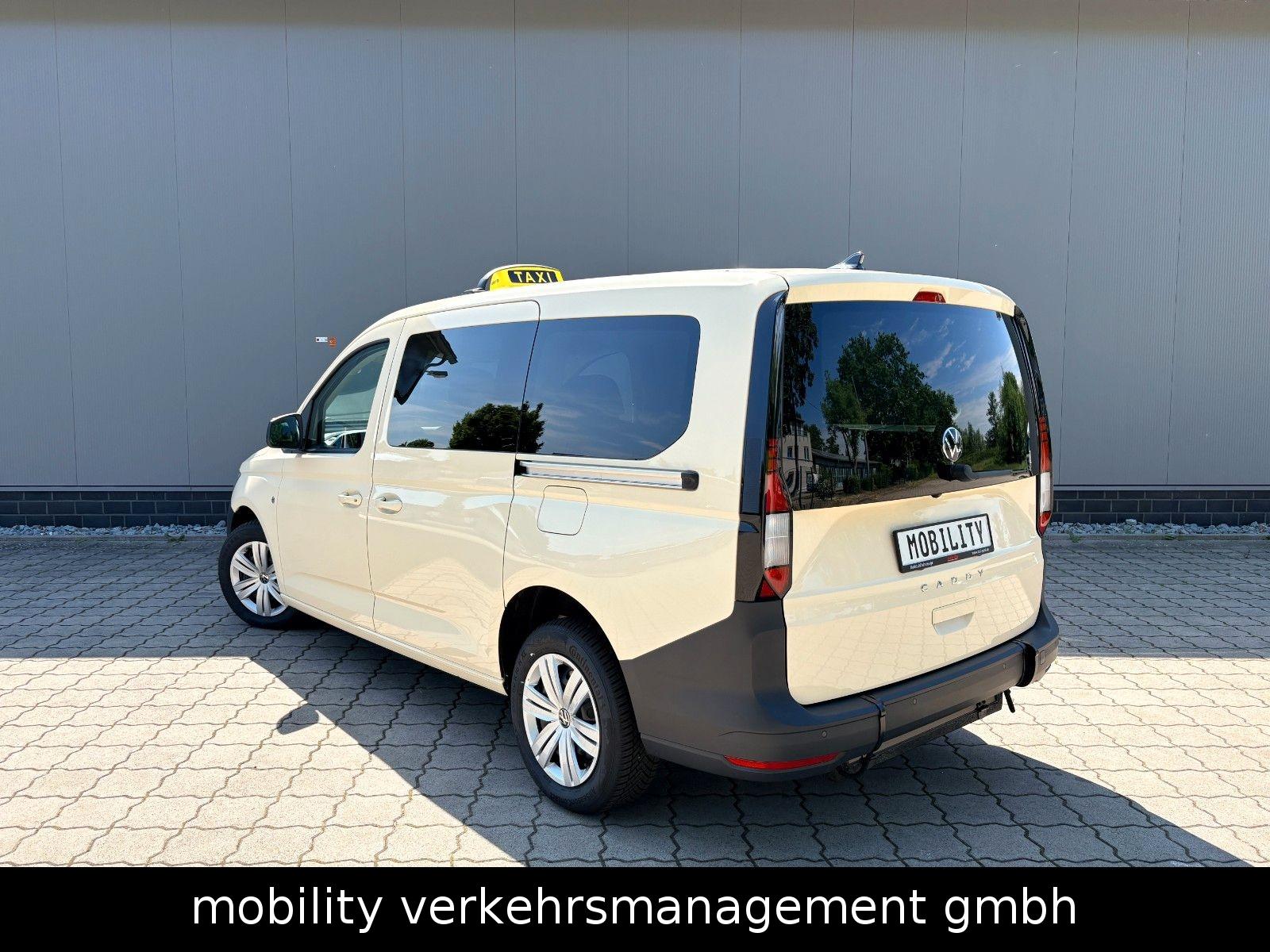 Volkswagen Maxi DSG LED TAXI Rollstuhl ACC Garantie 7-Sitze