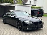 BMW F01 730d Gepflegt*AbstandTemp*Head-Up*AHK*Navi - BMW 730 in Hamm