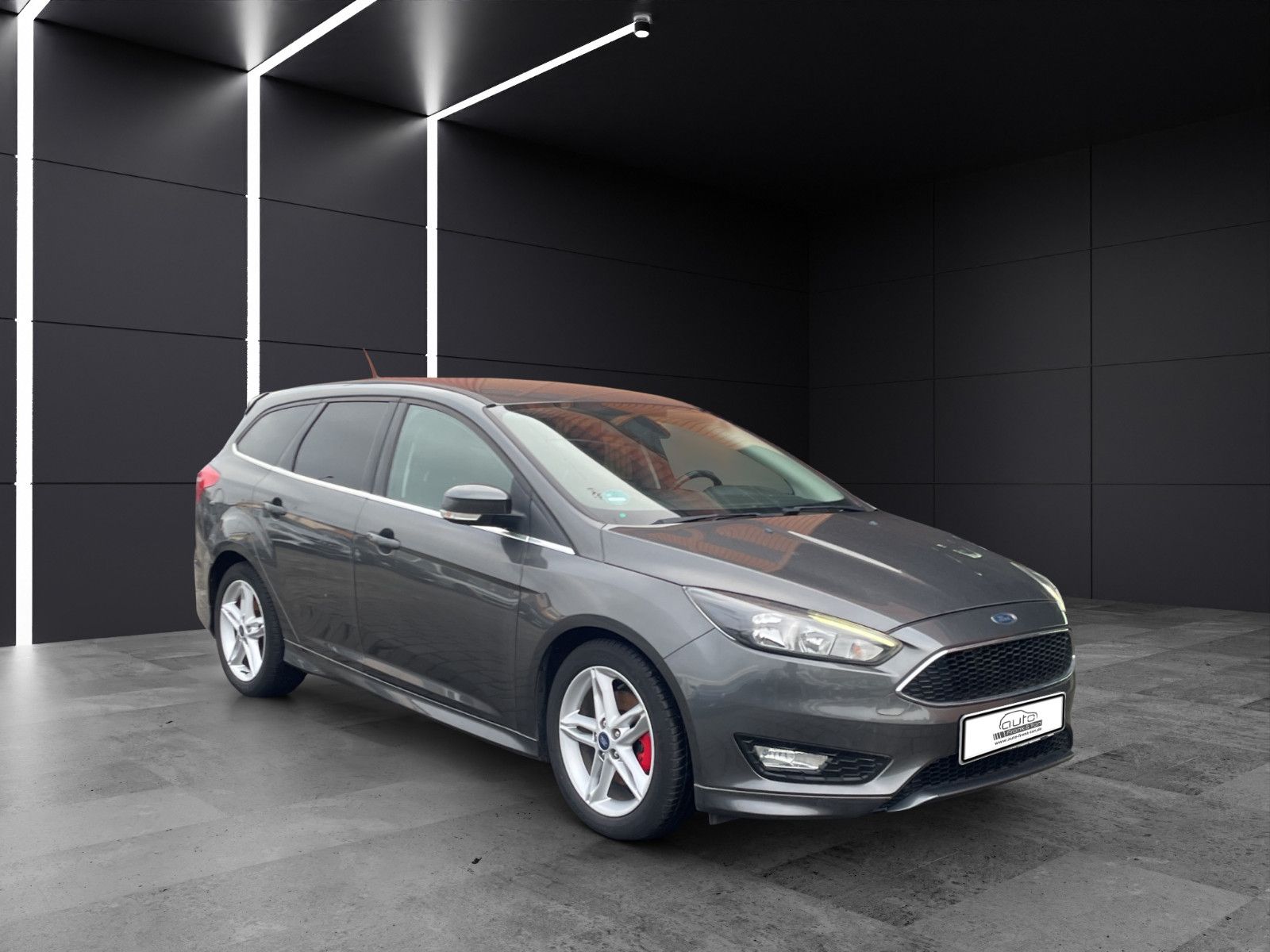 Fahrzeugabbildung Ford Focus Turnier*Sport*Kamera*SitzHZ*LenkradHZ*
