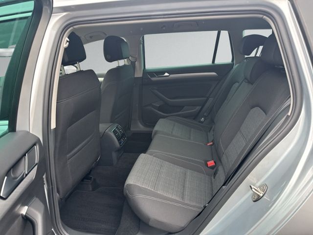 Passat Variant 2.0 TDI Business LED+NAVI+RFK+ACC
