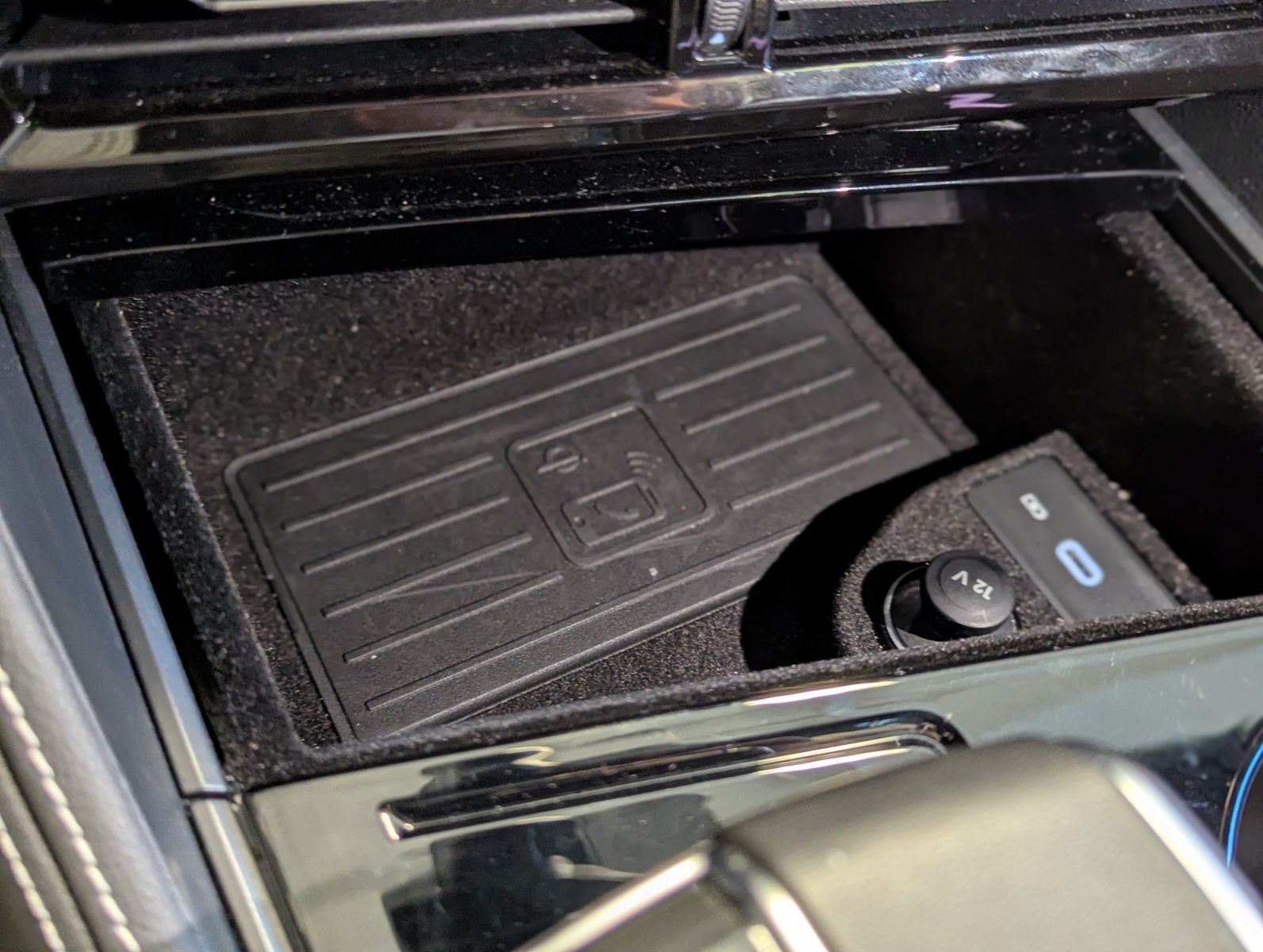 VW Touareg 3.0TDI 4M R-Line VOLL Black 22" UPE 114T - Image 27