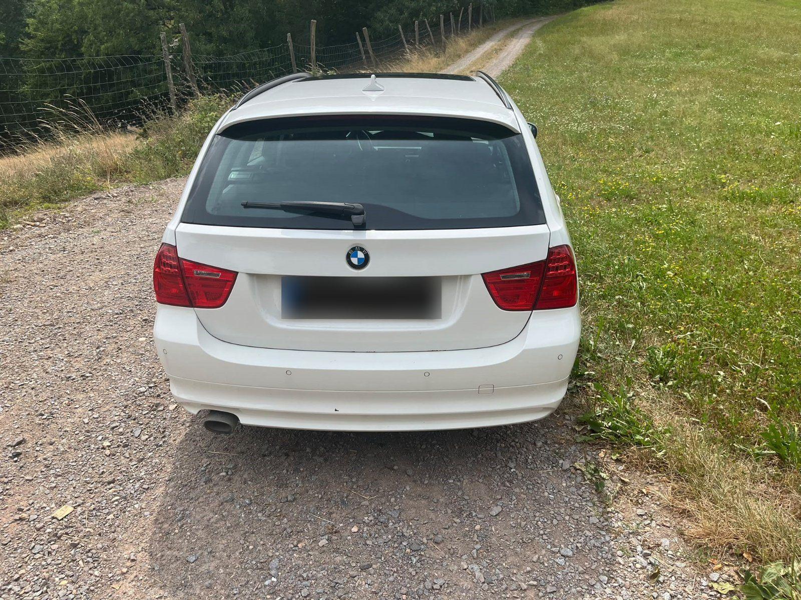BMW 320 2010 — двигун 184 HP (135kW)
