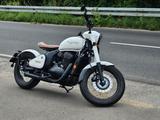 Jawa JAWA Perak 350 Bobber limitierte In Farbe weiß  - JAWA VON 251 BIS 500 CCM