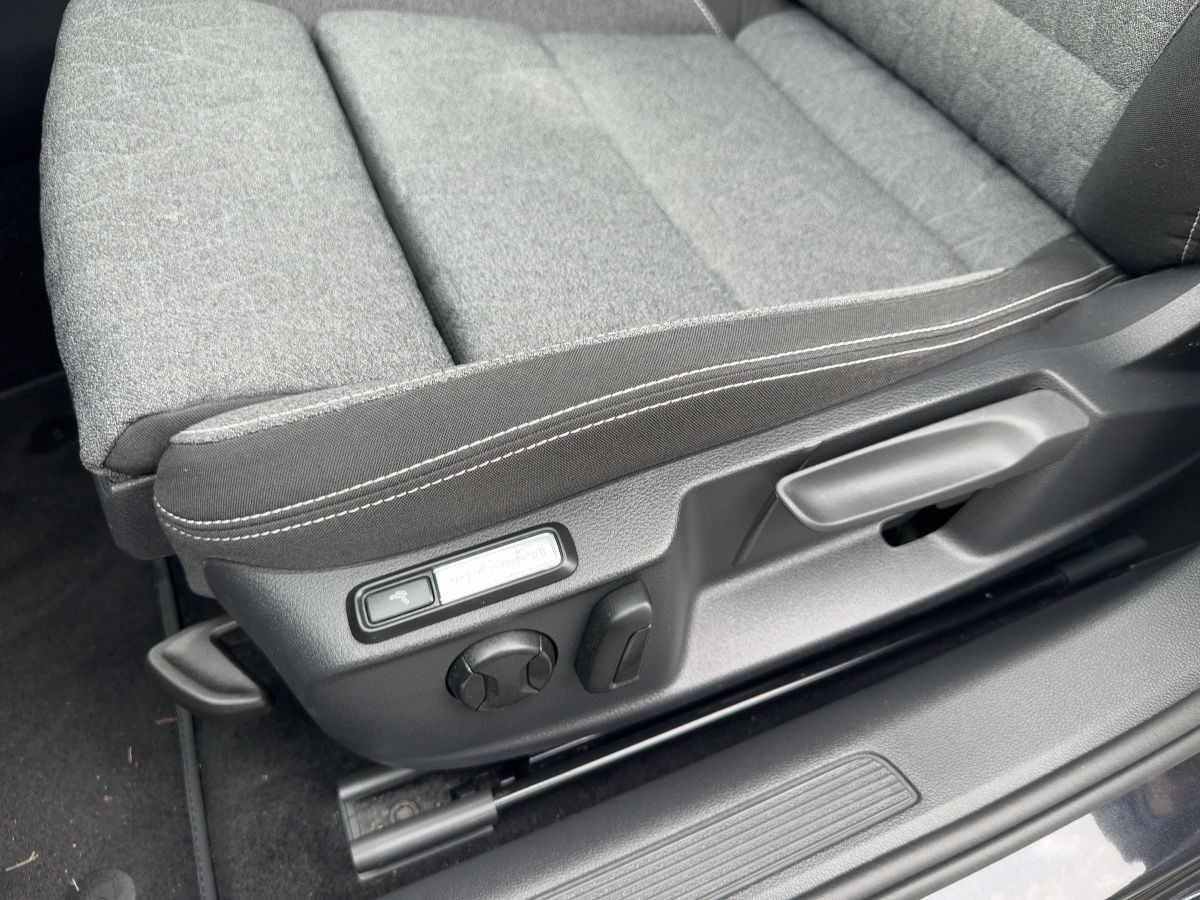Volkswagen Passat Variant - Bild 15