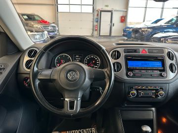Volkswagen Tiguan Team 4Motion *2. Hand*Klima*SHZ*AHK*PDC*