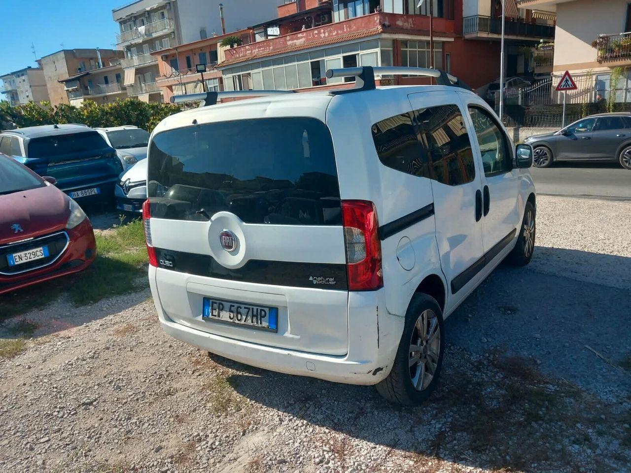 Fiat Qubo 2012 — interior