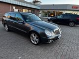 Mercedes-Benz Mercedes Benz E320 CDI AMG Paket - Mercedes-Benz E 320: Cdi AMG