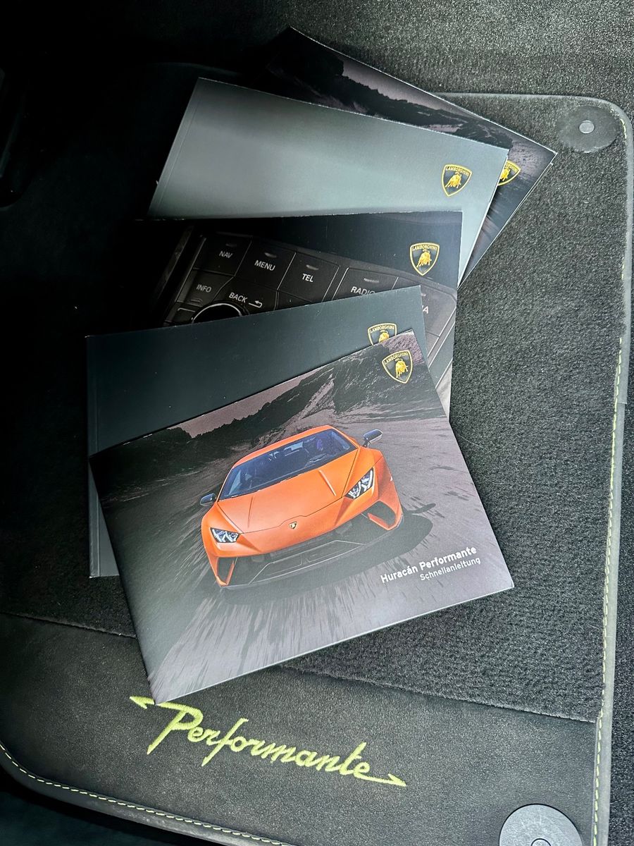 Fahrzeugabbildung Lamborghini Huracan Performante *Miete/Mietkauf möglich