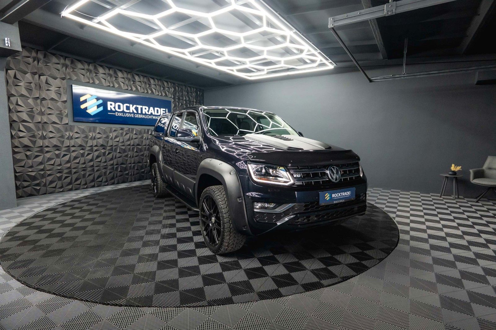 Fahrzeugabbildung Volkswagen Amarok V6 Highline 4Motion BLACK OFFROAD Edition