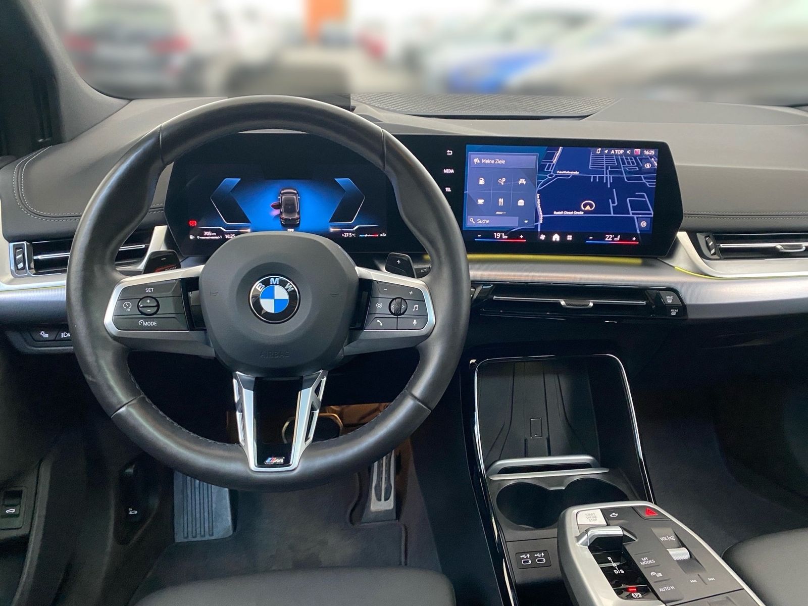 BMW 223i Active Tourer M Sport Pano LC Prof. DA+ H/K imagem 3