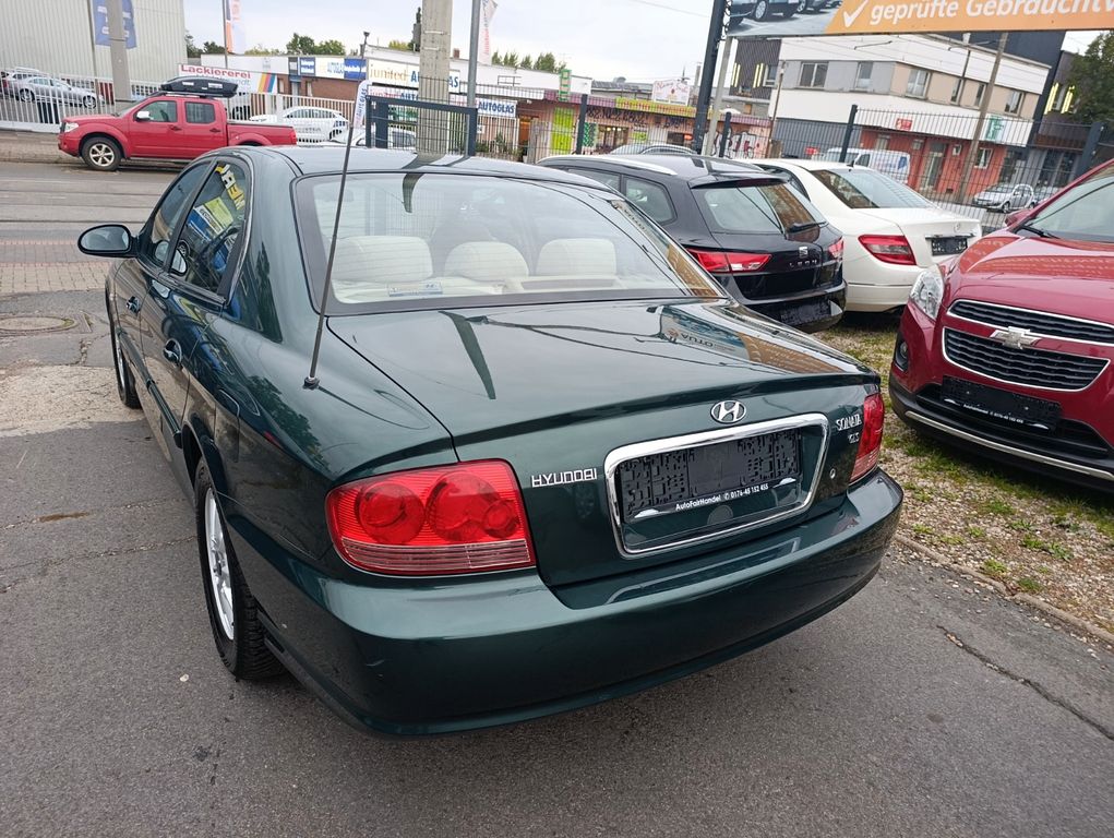 Hyundai Sonata Sonata 2.0i 16V GLS*SHGEPFLEGT*TÜV NEU*KLIMA*2HD