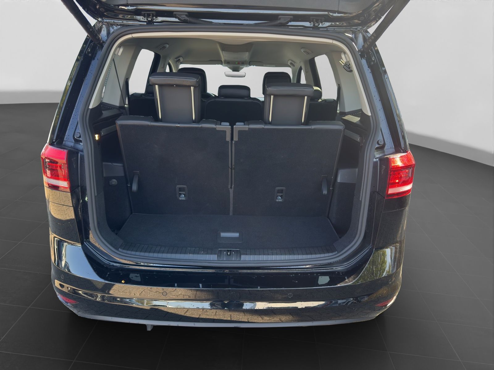 Volkswagen Touran - Bild 13