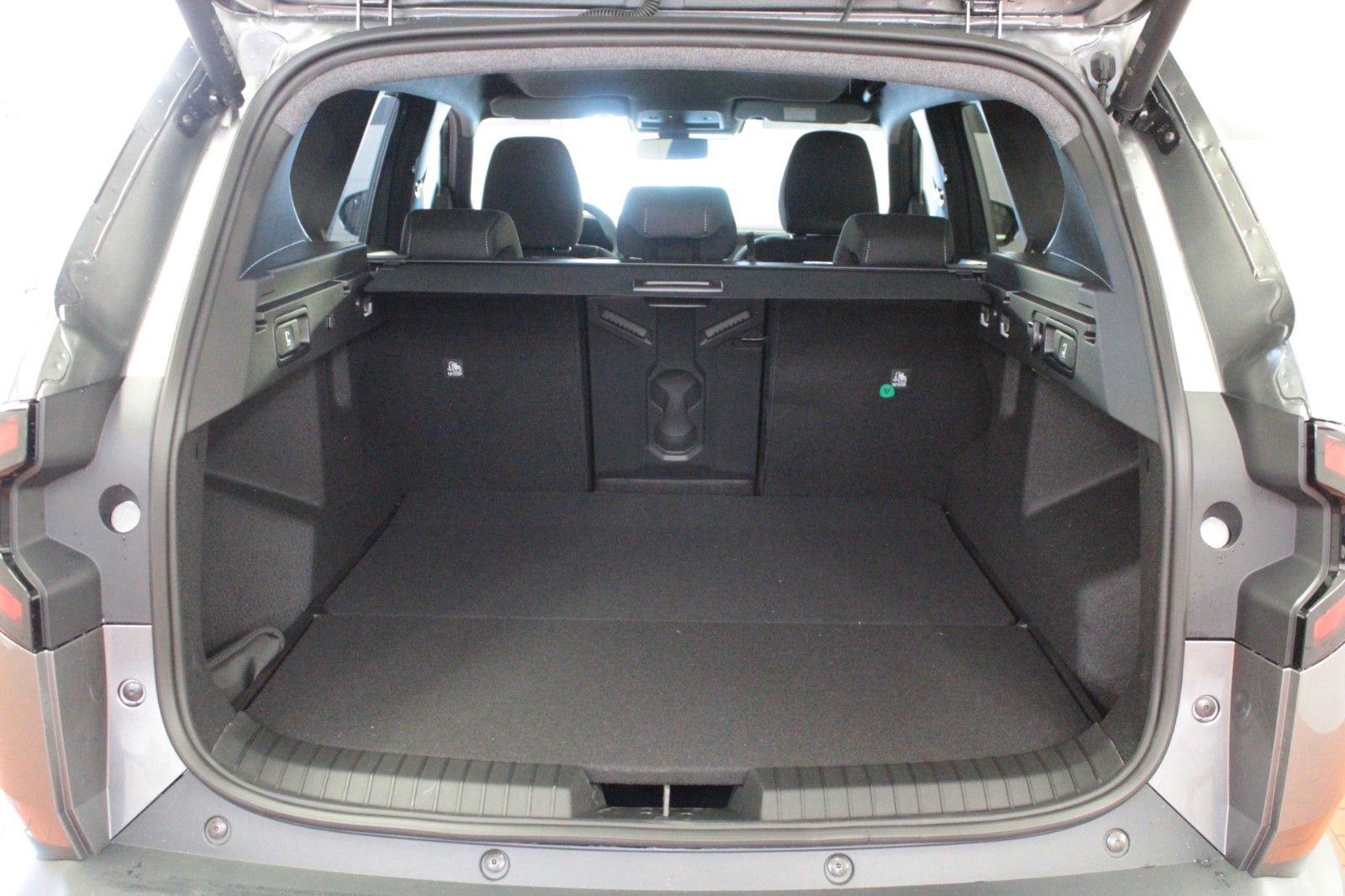 Fahrzeugabbildung Dacia Bigster hybrid   140 Journey   Winterpaket *City