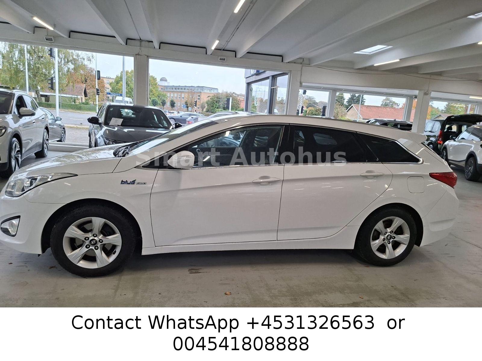 Hyundai i40 2014 — interior