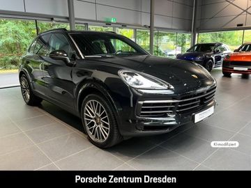 Porsche Cayenne - 11