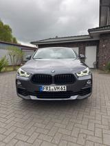 BMW X2 sDrive18i - - BMW X2 von privat
