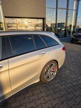 Mercedes-Benz C 63 S AMG T Magno Silber/Head-UP/ACC/Kamera - Mercedes C 63 AMG mit Anhängerkupplung
