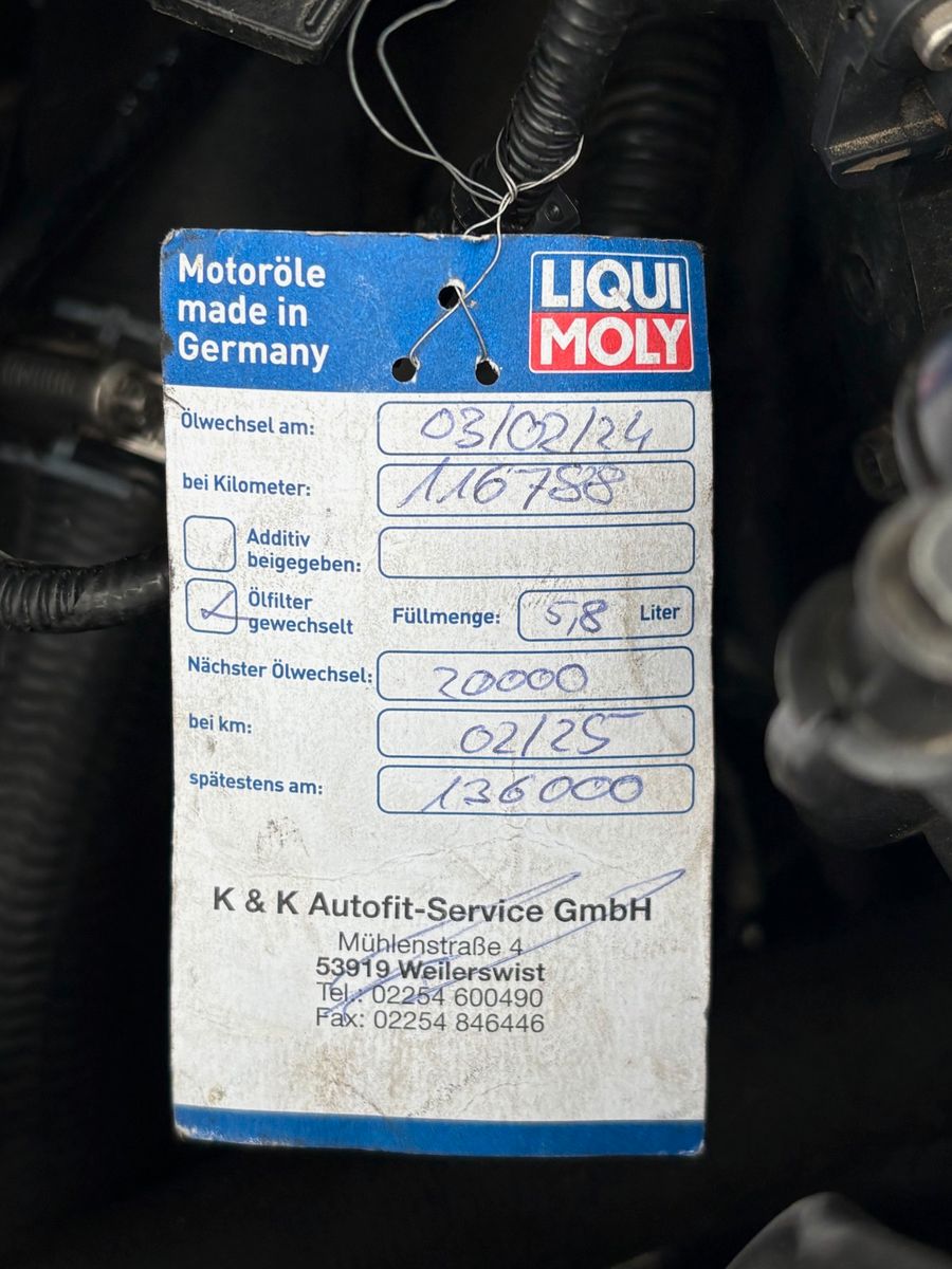 Fahrzeugabbildung Ford Kuga 2.0 TDCi 4x4 ST-Line Aut. Navi Leder Xenon