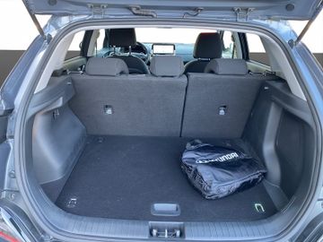 Hyundai Kona Elektro Trend 64 kWh OBC+Kam.+Navi+SHZ+ACC