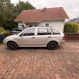 Skoda Fabia Combi 1.4 16V  TÜV bis 09/202... - Skoda Fabia aus 2002: 1.4
