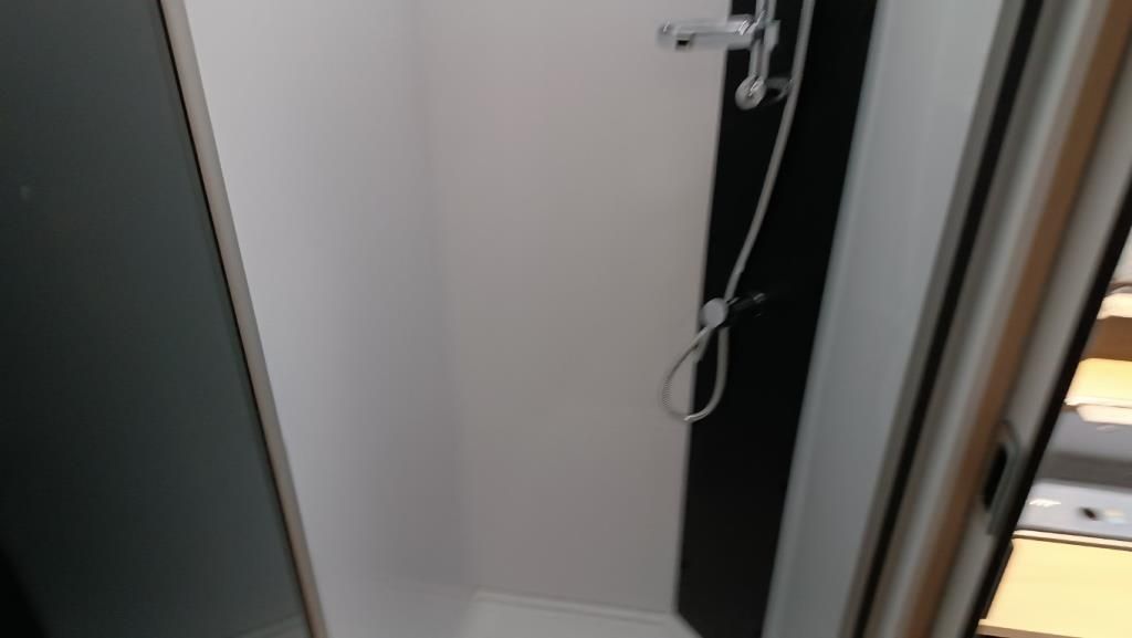 Autohaus Zimpel & Franke -  Challenger 270 Graphite MJ26 +Automatik+Arktik+Solar+Markis - Bild 10 Autohaus Zimpel & Franke -  Challenger 270 Graphite MJ26 +Automatik+Arktik+Solar+Markis - Bild 10