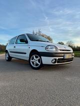 Renault Clio 1,4l RT 1.Hd Zahnriemen neu, ... - gebrauchte Renault Clio aus dem Jahr 2000